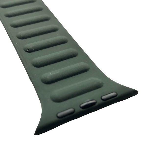 Army Green Silicone SOLO Sport Loop Band Apple Watch 44/45mm #5 M Olive - Picture 4 of 8
